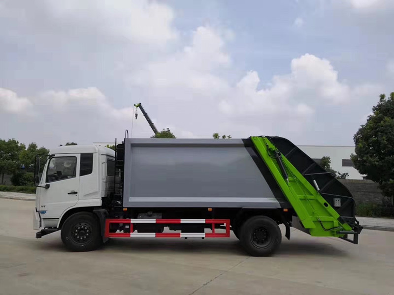 14方压缩垃圾车